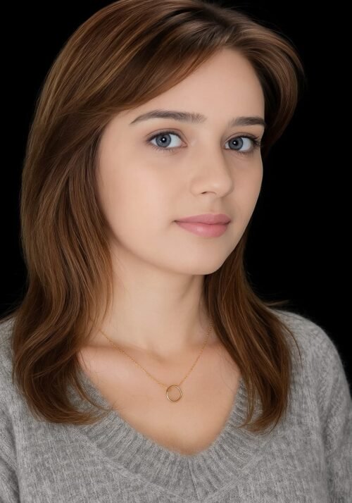 VAKHDUCI Geometric Elegance Necklace