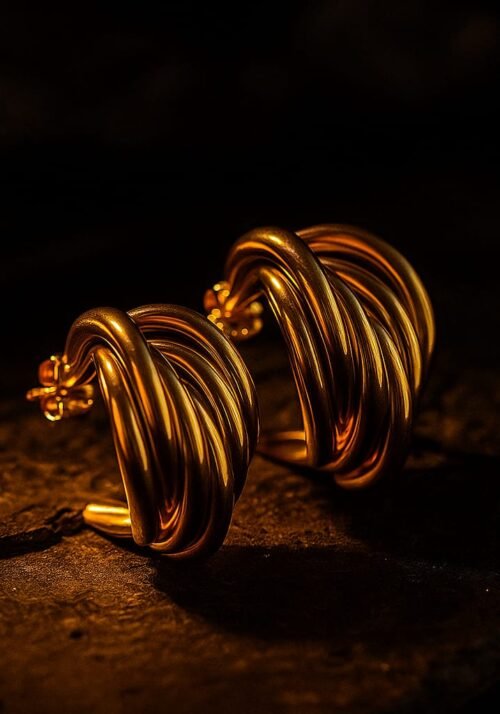 VAKHDUCI Golden Classic Stud Earring